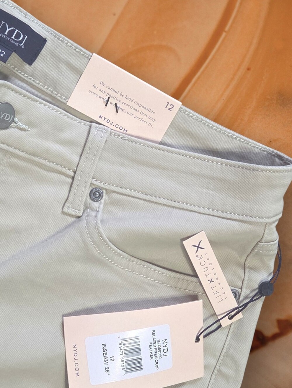 NYDJ Piper Relaxed Women's Cropped Straight-Leg Jeans in Feather Size 12 Beige - Picture 2 of 10
